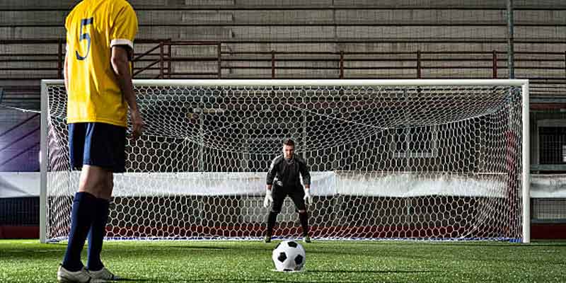 Khái niệm ý nghĩa cơ bản của kèo penalty trong bóng đá  