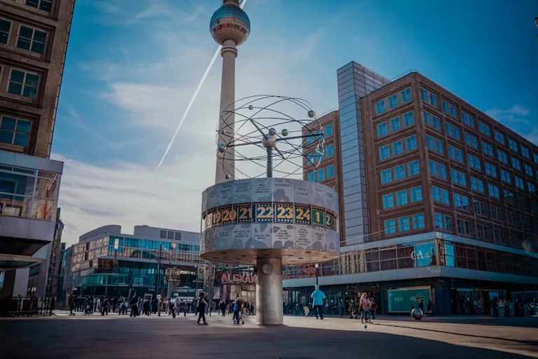 Berlin: Engpässe am Alexanderplatz ab 25. August
