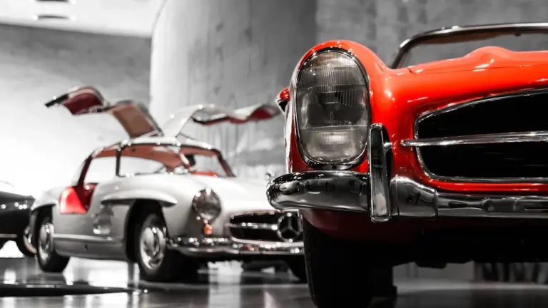 Mercedes-Benz Museum in Stuttgart: Was Besucher wissen müssen