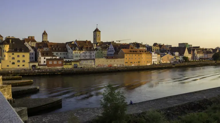 Kleine Denkmal-Detektive in Regensburg: Kostenlose Spurensuche